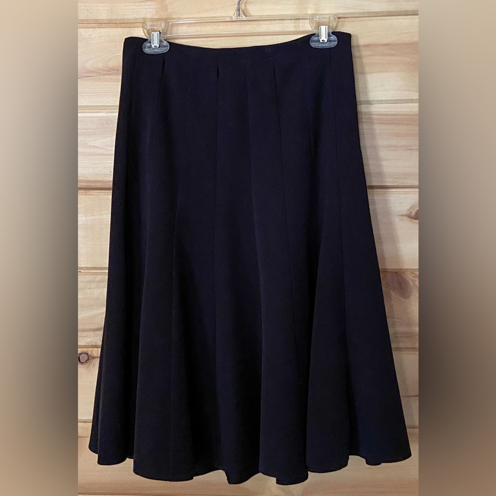 East 5th Full Twirl Mindi Vintage Skirt. Unlined Pleated Skirt for Women